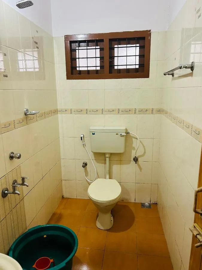 Bacadi Inn Villa Kochi 0*,  Ινδία